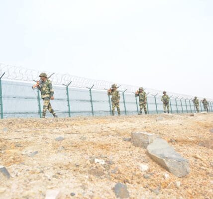 BSF killed a Pakistani intruder who was trying to enter Indian territory in Gujarat's Banaskantha district