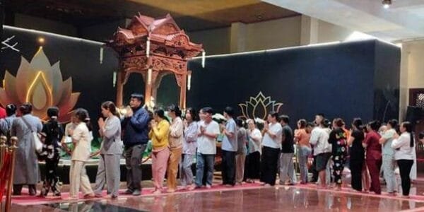 More than one lakh devotees visited the holy relics of Lord Buddha at Than Tam Pagoda in Vietnam