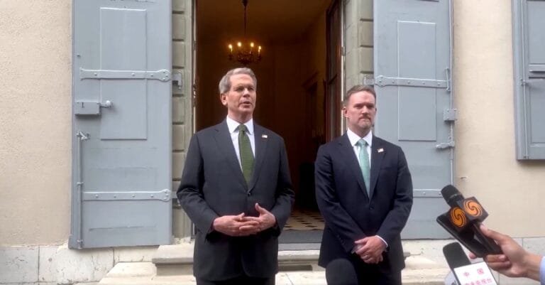 अमेरिका ने जिनेवा में चीन के साथ व्यापार समझौते की घोषणा की