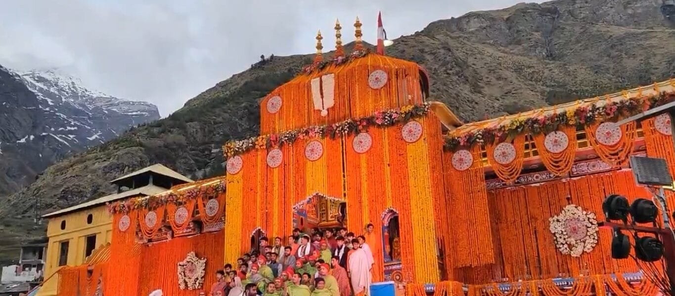 doors of Badrinath Dham in Chamoli district of Uttarakhand opened with traditional rituals