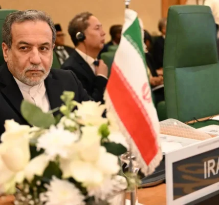 Amid rising tensions, Iran's Foreign Minister will meet foreign ministers of Germany, France and Britain in Geneva today