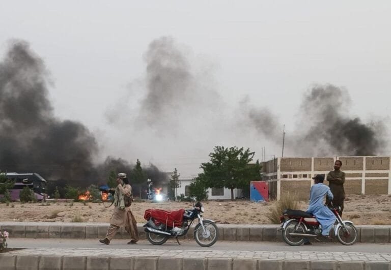 पाकिस्तान में बलूच लिबरेशन आर्मी ने बलूचिस्तान प्रांत के सूरब शहर को पूरी तरह से अपने अधिकार में ले लिया