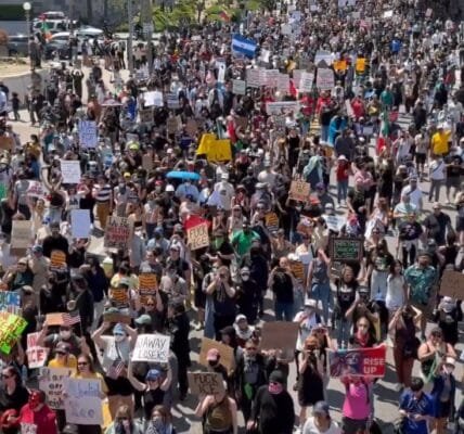 Clashes between National Guard troops and protesters continue for the third day in Los Angeles