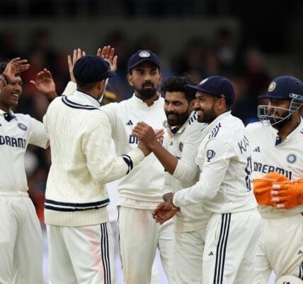 England beat India by 5 wickets in the first test match of Anderson-Tendulkar Cricket Trophy