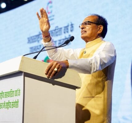 Union Agriculture Minister Shivraj Singh Chauhan addressed a seminar organized in Mumbai on the topic 'Sahkar se Samriddhi 2025'