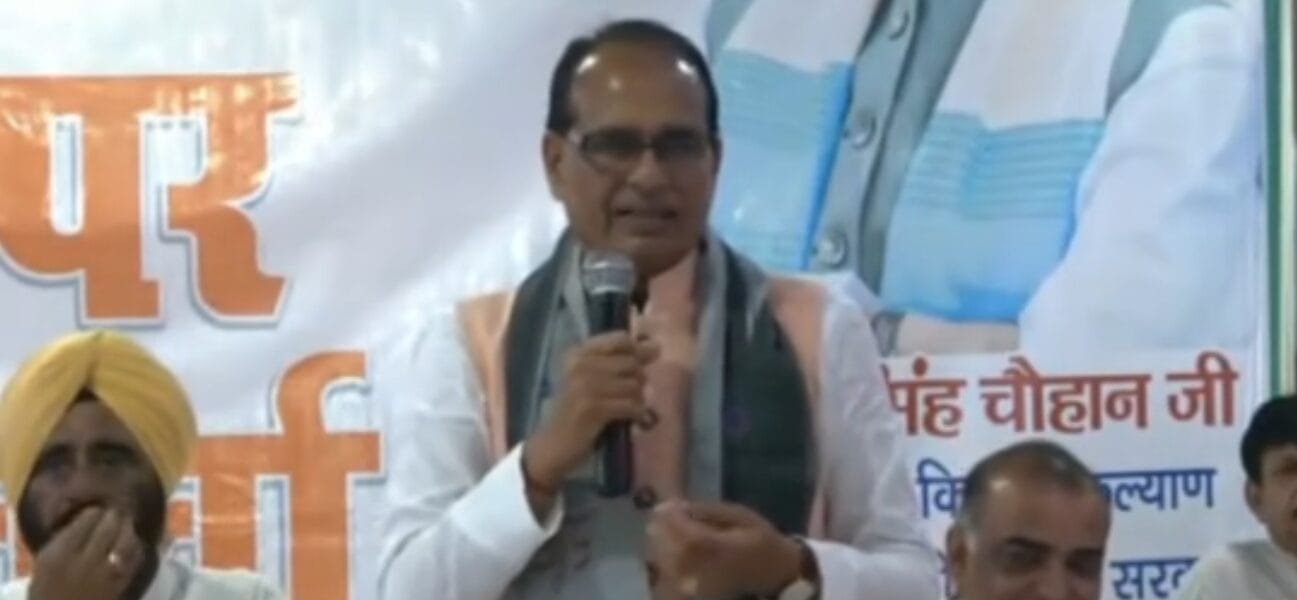 Union Agriculture Minister Shivraj Singh held 'Chaupal par Charcha' with farmers in Rampur, Uttar Pradesh