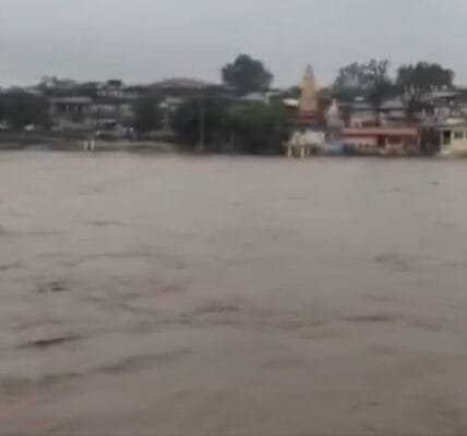 IMD issued a red alert for heavy rain in Madhya Pradesh today