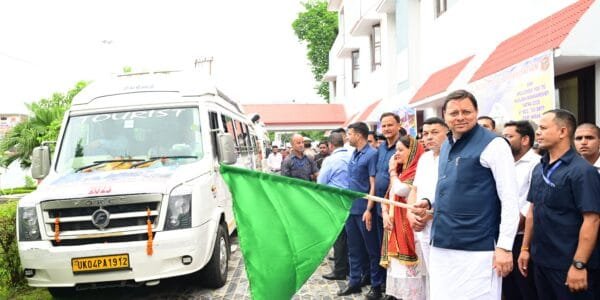 In Uttarakhand, CM Dhami today flagged off the first batch of Kailash Mansarovar Yatra from Tanakpur in Champawat district