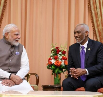 PM Modi meets President of Maldives Dr. Mohamed Muizzu