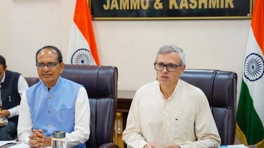 Union Agriculture Minister Shivraj Singh Chauhan reviewed the agriculture and rural development works of Jammu and Kashmir