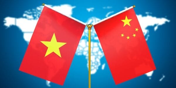 Vietnam and China agree to promote mutual trade and investment relations