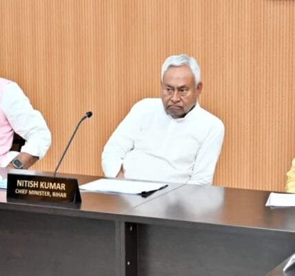 In Bihar, the state cabinet has approved the reduction of application fee to Rs 100 for the preliminary examinations of BPSC and other government competitive examinations.