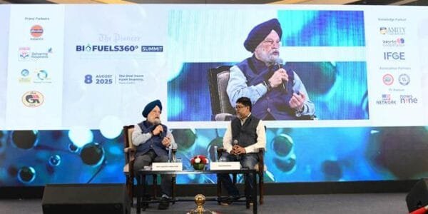 Minister Hardeep Singh Puri