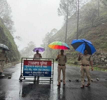 Normal life disrupted due to continuous rain for two days in Uttarakhand