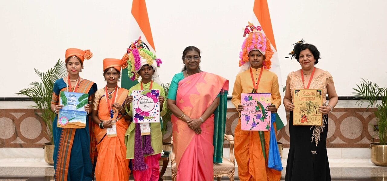 President Draupadi Murmu celebrated Raksha Bandhan with students from schools across the country at Rashtrapati Bhavan