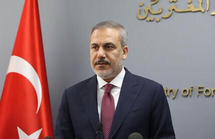 Turkey announces closure of its airspace to Israeli government aircraft and any military weapons shipments