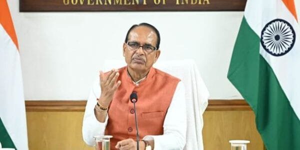 Union Agriculture Minister Shivraj Singh Chauhan ordered action in the case of sale of fake fertilizers and seeds