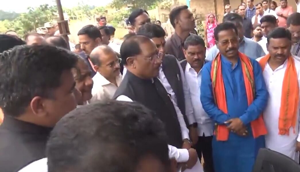 Chhattisgarh CM Vishnu Dev Sai reviewed the flood affected areas