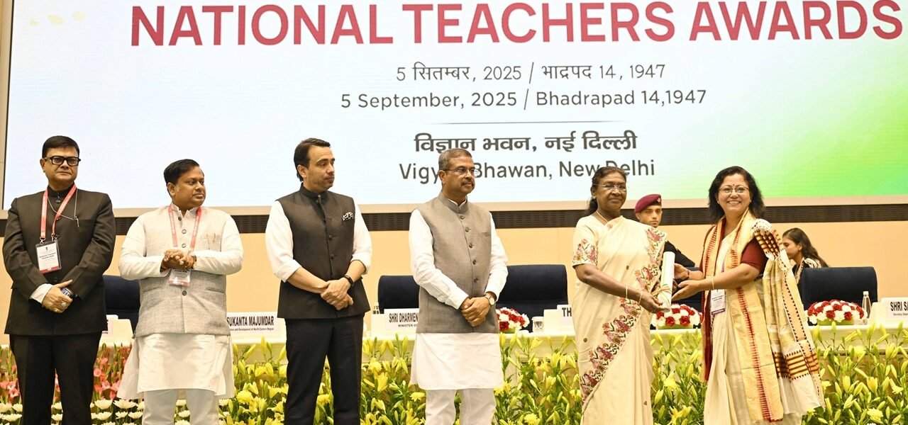 President Draupadi Murmu presented national awards
