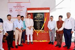 केंद्रीय मंत्री किरेन रिजिजू ने मुंबई विश्वविद्यालय में विरासत भाषाओं और सांस्कृतिक अध्ययन में उत्कृष्टता केंद्र की आधारशिला रखी