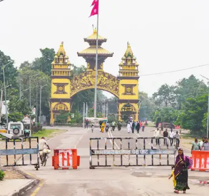 deadlock continues over the name of the new Prime Minister of the interim government in Nepal