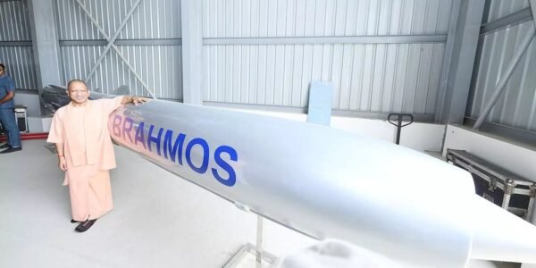 Defence Minister Rajnath Singh and Chief Minister Yogi will flag off the first batch of BrahMos missiles manufactured in Lucknow today.
