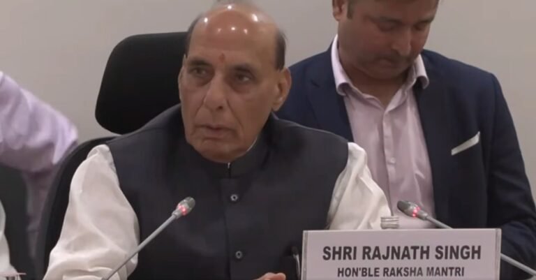 रक्षा मंत्री राजनाथ सिंह ने कहा – सरकार का 2029 तक तीन लाख करोड़ रुपये के रक्षा विनिर्माण का लक्ष्य
