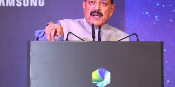 Dr. Jitendra Singh delivers SATCOM address at India Mobile Congress 2025