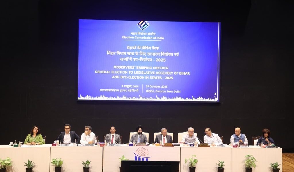 EC briefs Central Observers to be deployed for Bihar Assembly Elections and By-elections