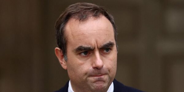 French Prime Minister Sebastien Lecornu resigns after just 26 days, deepening political crisis