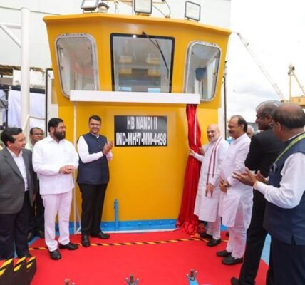 Home Minister Amit Shah today inaugurated Deep Sea Fishing Boats under the Pradhan Mantri Matsya Sampada Yojana at Mazagon Dock Mumbai