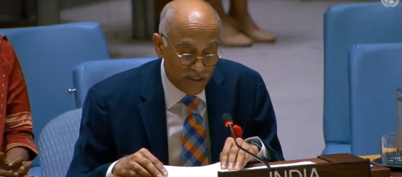 India accuses Pakistan of bombing and systematic genocide of its own people in the UN Security Council