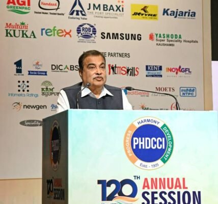 India aims to achieve $5 trillion economic growth by 2027 - Union Minister Nitin Gadkari