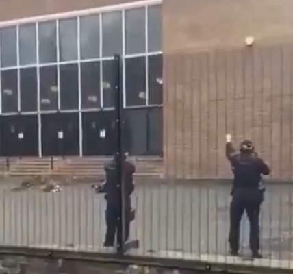 India condemns the terrorist attacks on Heaton Park Synagogue in Manchester, UK yesterday during the Yom Kippur prayer meeting.