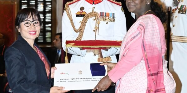 President Draupadi Murmu presented the Mai Bharat - National Service Scheme Awards for the year 2022-23 at Rashtrapati Bhavan today.