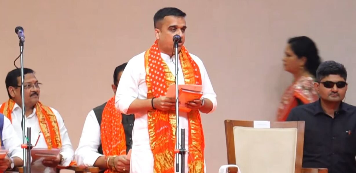 Sanghvi sworn