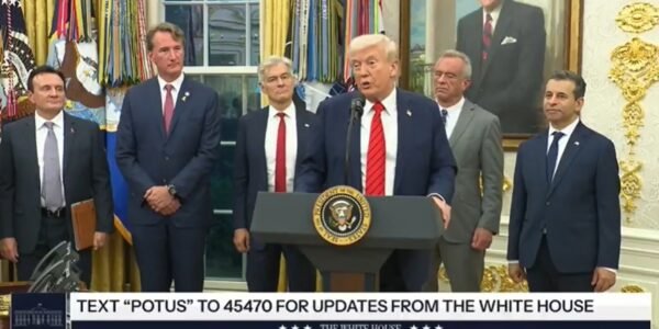 US President Donald Trump announces 100% tariffs on China