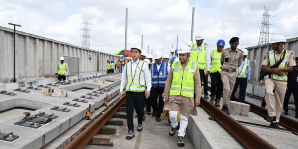 Union Minister Ashwini Vaishnaw and Japanese Minister Hiromasa Nakano visit Surat and Mumbai sites of Mumbai-Ahmedabad High-Speed ​​Rail Project