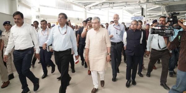 Union Minister Ashwini Vaishnaw inspected the state-of-the-art Yatri Suvidha Kendra at New Delhi Railway Station, which has been built to accommodate around 7,000 passengers