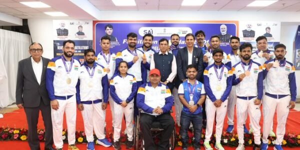 Union Sports Minister Dr. Mansukh Mandaviya felicitates Indian Para Athletes after they win the gold medal at the World Para Athletics Championships 2025