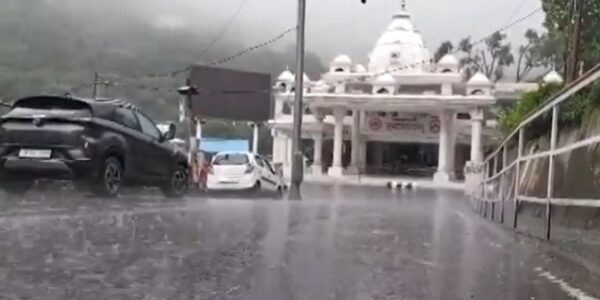 administration in Jammu and Kashmir is on high alert in view of the possibility of heavy rain and snowfall