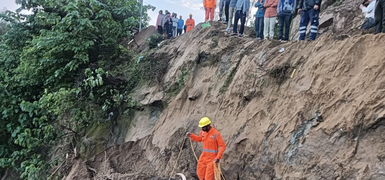 landslide in Himachal