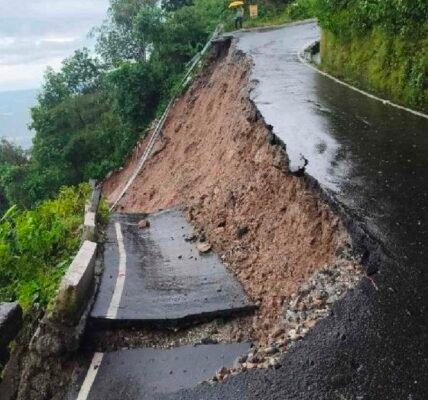 landslides in Darjeeling