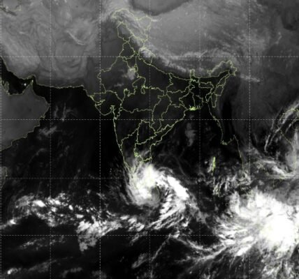 Cyclone Ditwa is moving from northwest Bay of Bengal towards Tamil Nadu, Puducherry and Andhra Pradesh coasts.