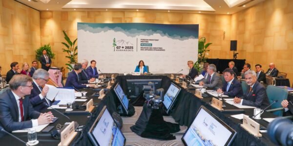 Dr. Jaishankar participates in the outreach session on Energy Security and Critical Minerals at the G-7 Foreign Ministers Meeting in Niagara, Canada