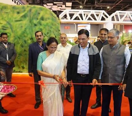 Dr. Mansukh Mandaviya inaugurates EPFO first modern digital pavilion at IITF 2025