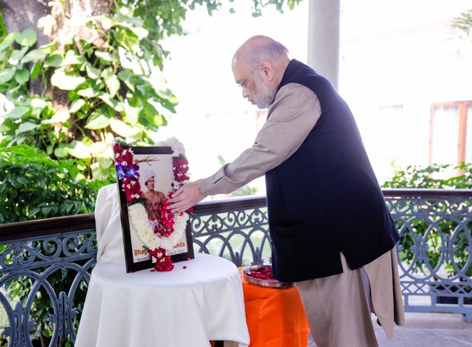 Home Minister Amit Shah pays tribute to Bhagwan Birsa Munda on his 150th birth anniversary