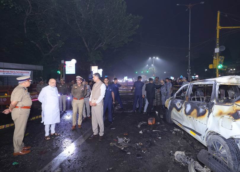 Home Minister Amit Shah visited the site of the blast near Red Fort in Delhi.