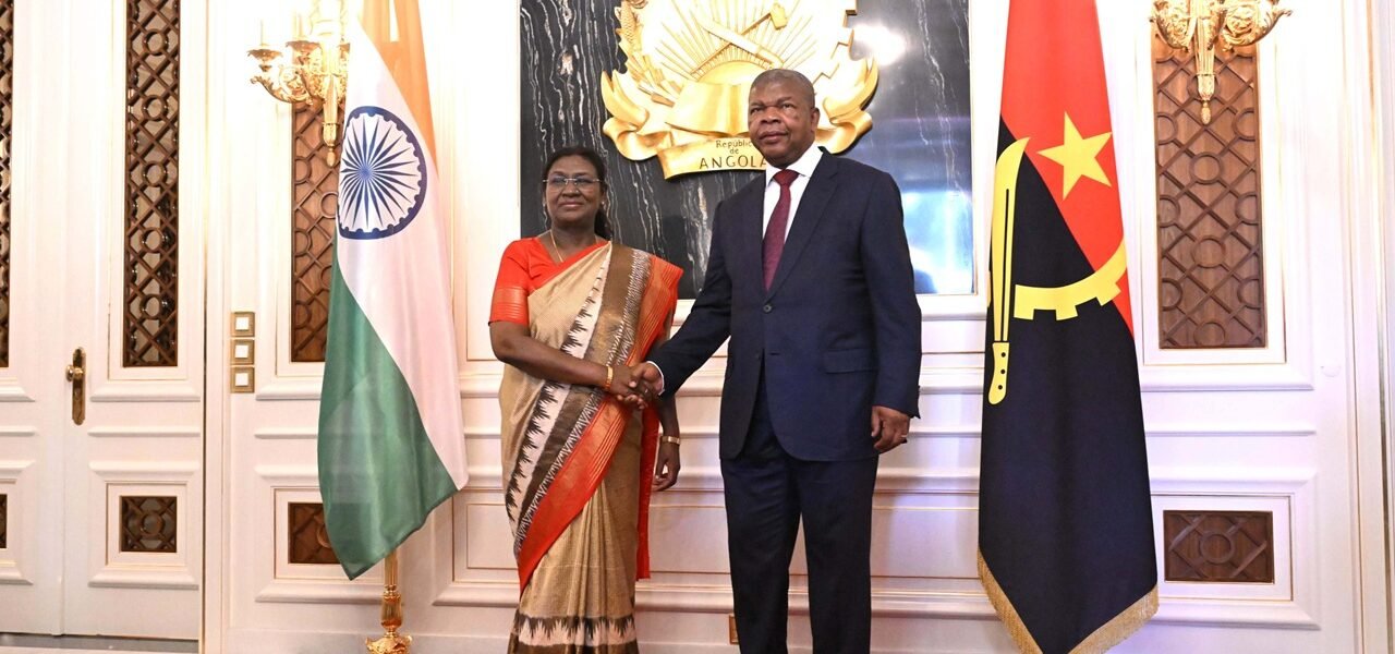 President Draupadi Murmu holds bilateral talks with President Joao Lourenco of Angola in Luanda