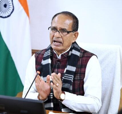 Union Minister Shivraj Singh Chouhan reviews progress of WDC-PMKSY and Watershed Festival